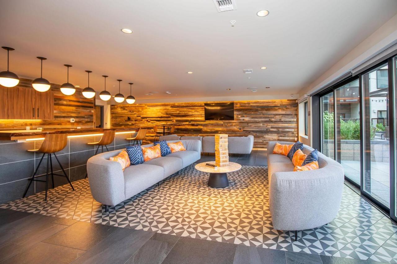 شقة Colorado Springs Luxurious Unit With Mountain View المظهر الخارجي الصورة